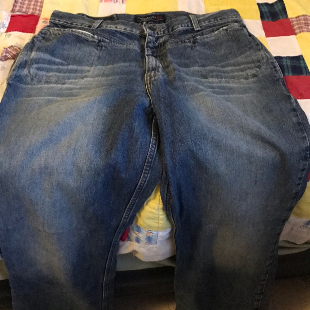 AE 32x34 boot cut jeans